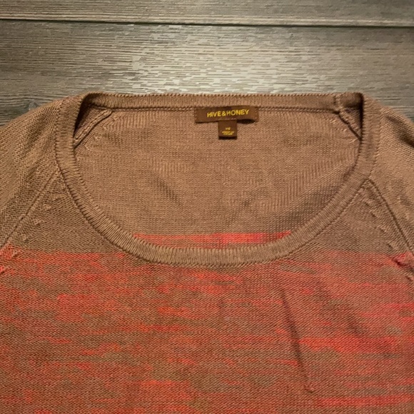 Women’s Fade Sweater - Picture 2 of 7